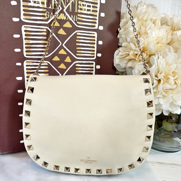 Valentino Garavani Valentino Garavani Rockstud Mini Leather Saddle Crossbody Bag - Picture 3 of 12